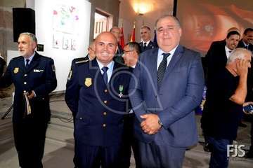 Condecoraciones para tres agentes de la Policía Local de Telde (Foto Antonio Alí y Francisco Javier Santana)